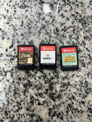 Nintendo Switch 2019 negra + Juegos