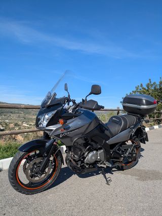 Suzuki V-Strom 650