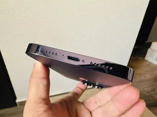 iPhone 14 Pro Max Morado