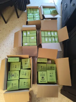 Dispensador + 240 Bolsas Caca Perro Biodegradables