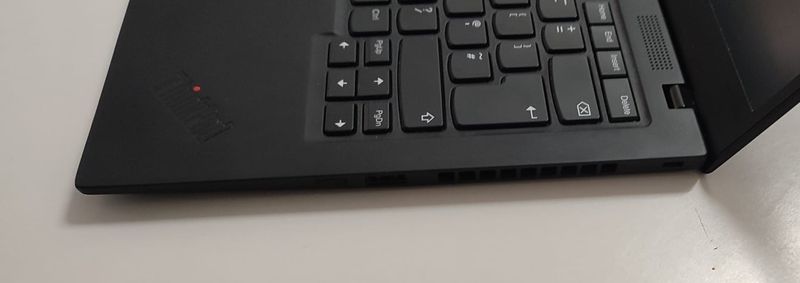 Lenovo Thinkpad X1 Carbon G7 i7 16GB 256GB 4G afbeelding 4