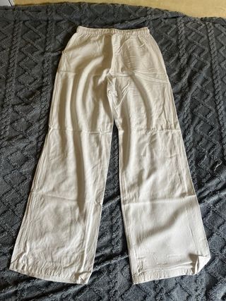 Pantalones anchos de lino blancos