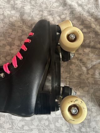 Patines Oxelo negros con cordones rosas Numero 39