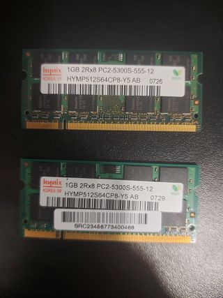 2x Hynix 1GB DDR2 PC2-5300S-555-12 Portátil