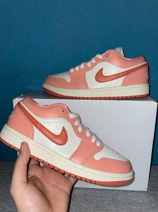 Air Jordan 1 Low rosas y blancas nuevas