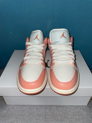 Air Jordan 1 Low rosas y blancas nuevas