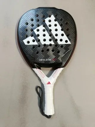 Pala pádel Adidas Metalbone 3.3 HRD Ale Galán
