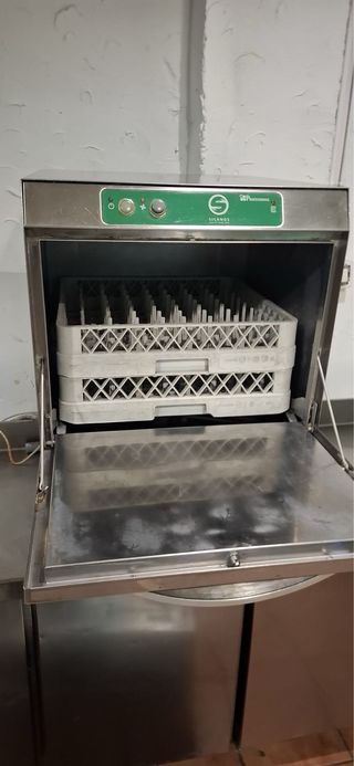 Lavavajillas industrial SILANOS 50