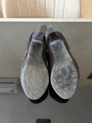 Tacones de salón negros Xti como nuevos