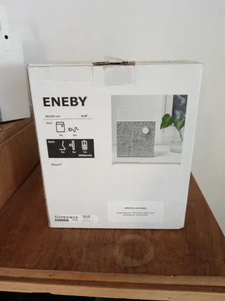 Altavoz IKEA Eneby 20x20 cm