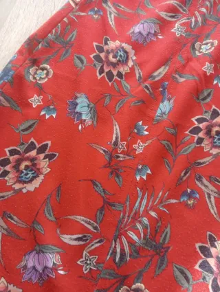 Vestido Zara estampado flores elástico