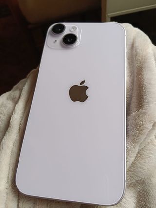 iPhone 14 Plus Lila
