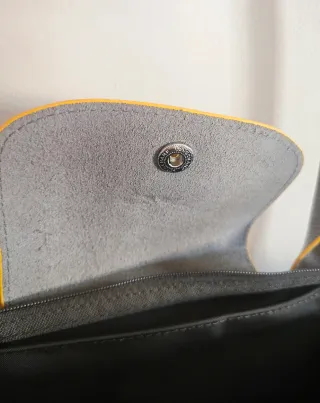 Le Pliage negro carbón talla mediana hombros