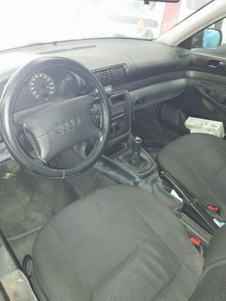 Audi A4 B5 1.9 TDI para despiece