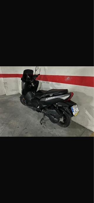 Moto Wotann 125 Scooter Negra para Reparar