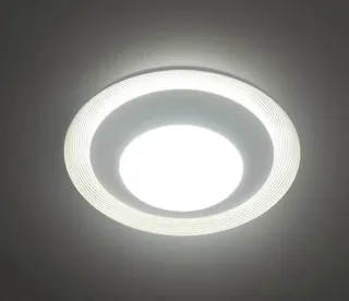 Plafón LED moderno con mando
