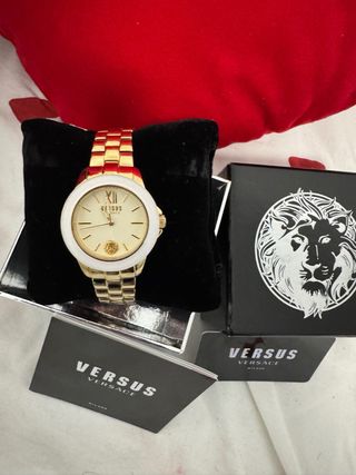 Reloj Versus Versace Dorado y Blanco