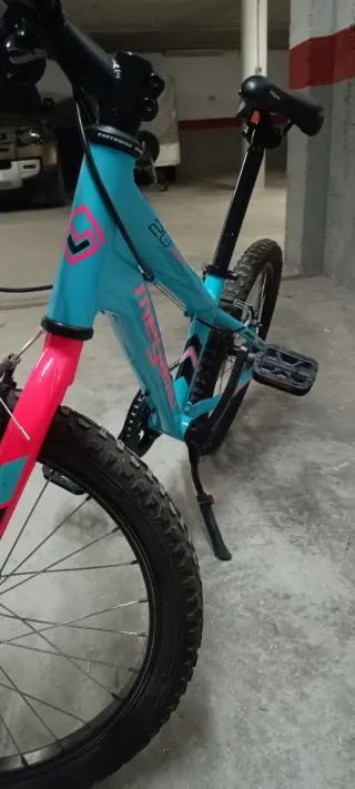 MEGAMO AIR GIRL 2022 Azul/Rosa 20"