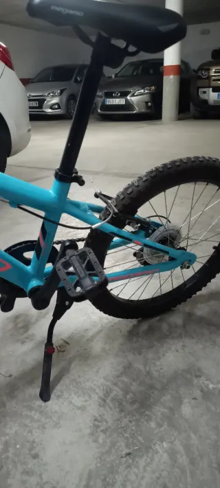 MEGAMO AIR GIRL 2022 Azul/Rosa 20"