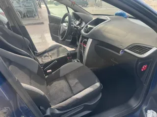 Peugeot 207 2007