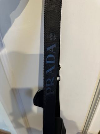 Bolso Prada Negro con Monedero