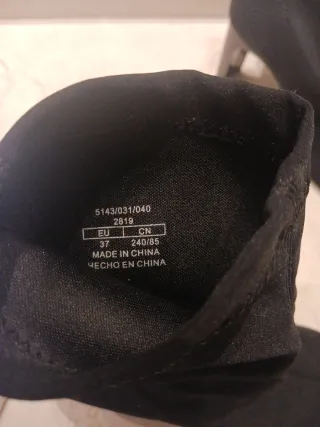 Botines Stradivarius Negros Talla 37