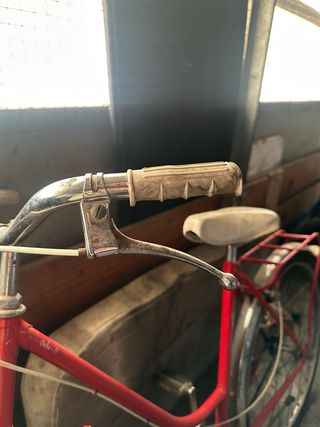 Bicicleta clásica roja ORBE