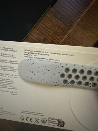 Apple Watch SE 44 mm con correa Nike Blanco