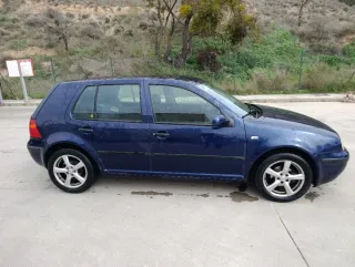Volkswagen Golf 2002 ,105 CV