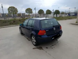 Volkswagen Golf 2002 ,105 CV
