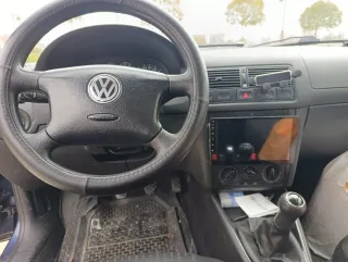 Volkswagen Golf 2002 ,105 CV