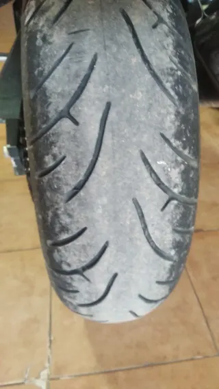 Honda NT 1100 Adventure Moto Negra