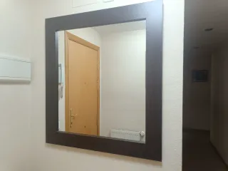 Mueble recibidor con espejo