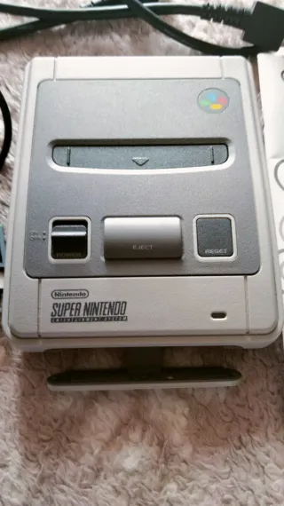 Super Nintendo Classic Mini Consola Gris