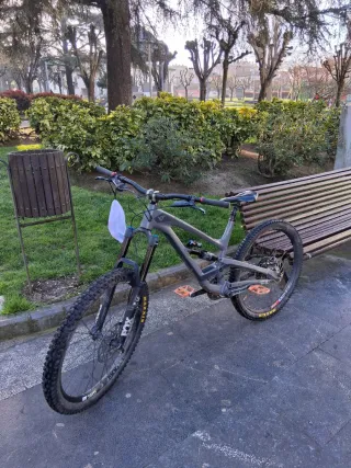 YT Capra 27.5 aluminio 2020 talla l