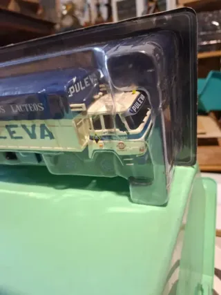 Camión Puleva Barreiros 1:43