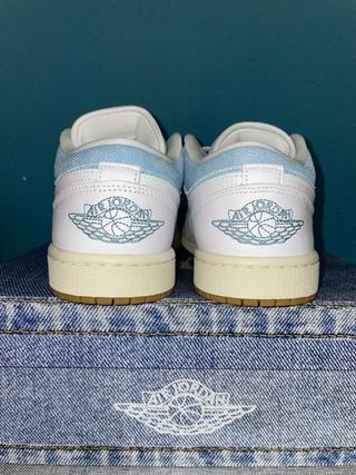 Air Jordan 1 Low Azul y Blanco nuevas