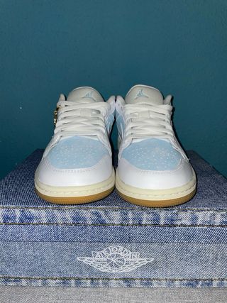 Air Jordan 1 Low Azul y Blanco nuevas
