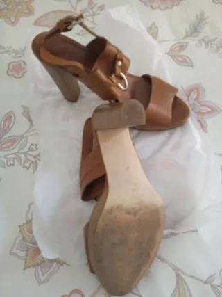 Sandalias Martinelli Marrones Tacón