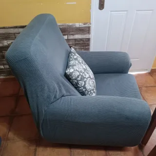 Tres sillones se pueden vender por separado