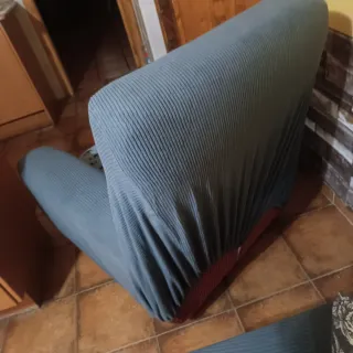 Tres sillones se pueden vender por separado