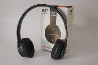 Auriculares Cascos P47 Nuevo en Blanco, Negro
