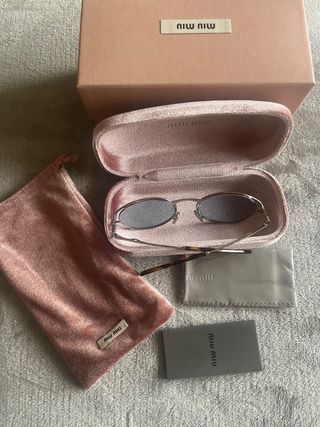 Gafas de sol Miu Miu plateadas