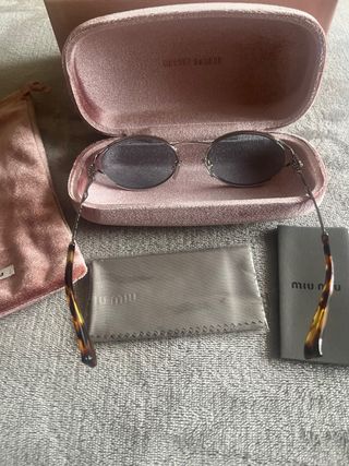 Gafas de sol Miu Miu plateadas