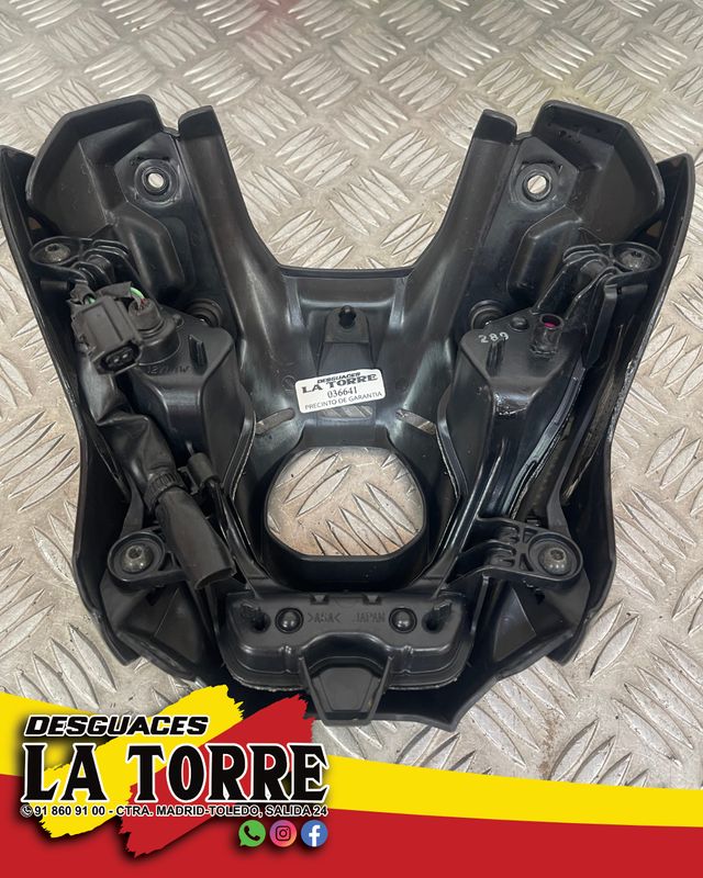 Cubierta Faro Delantero Yamaha MT-09 SP