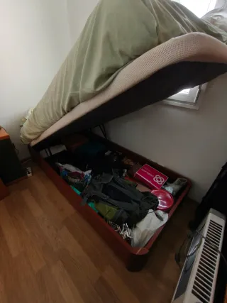 Canapé individual de madera