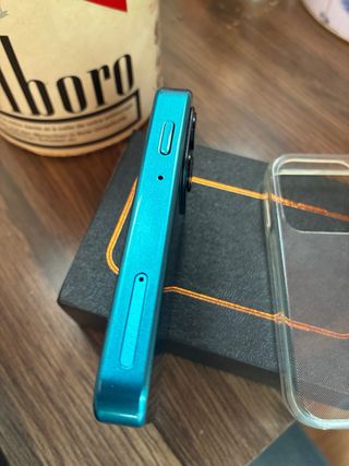 Mini iPhone azzurro
