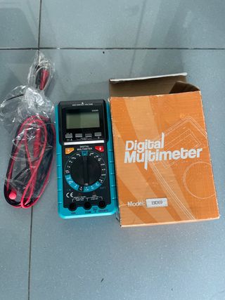 Multímetro Digital EM369