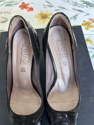 Scarpe décolleté con tacco nere Retrò