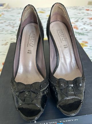 Scarpe décolleté con tacco nere Retrò